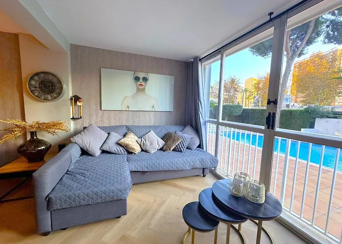 Albatros Luxury Ground Floor 公寓