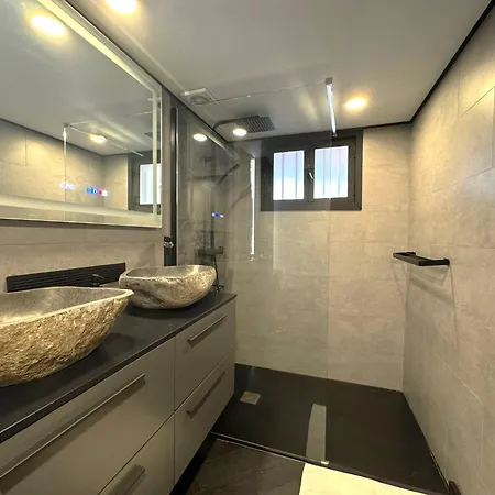 Apartmán Albatros Luxury Ground Floor *