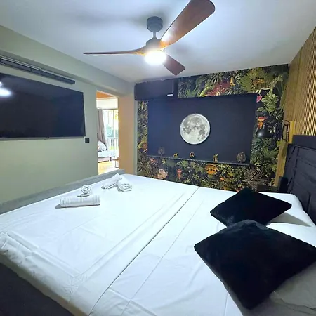 Albatros Luxury Ground Floor